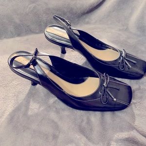 NWOT - Jones New York, sz 7.5, Black Leather, Square Toe Pump, Low Heel